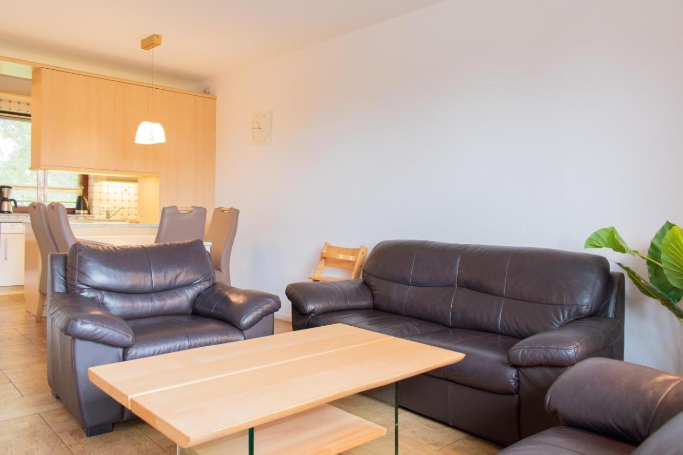Geraeumige Ferienwohnung Anker In Ruhiger Lage Шарбойтц Екстериор снимка